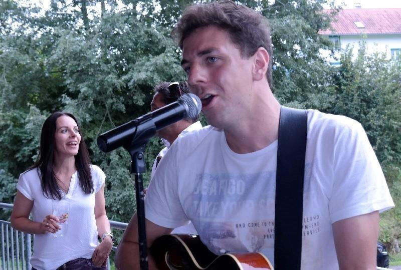 4_9_2016 Party in clubheim des fc langenegg92.jpg