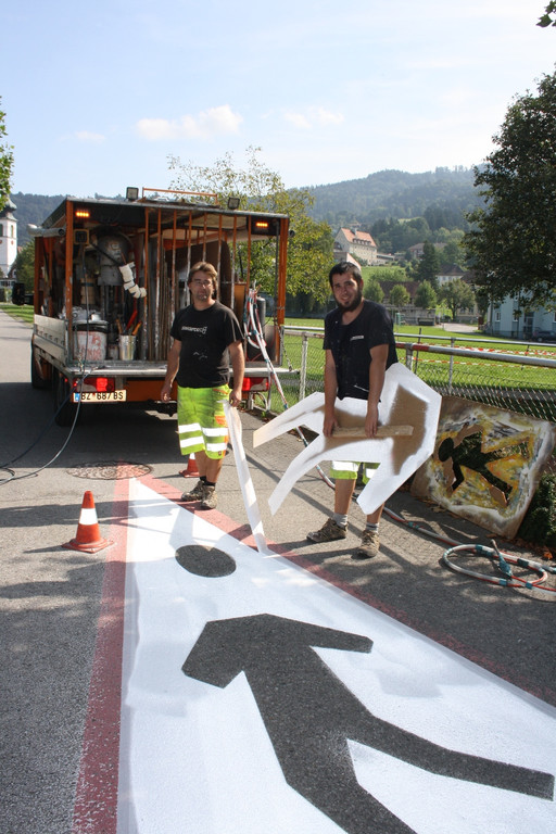 Stra__enmarkierungen ERNEUERUNG 30-08-2016 _6_.JPG