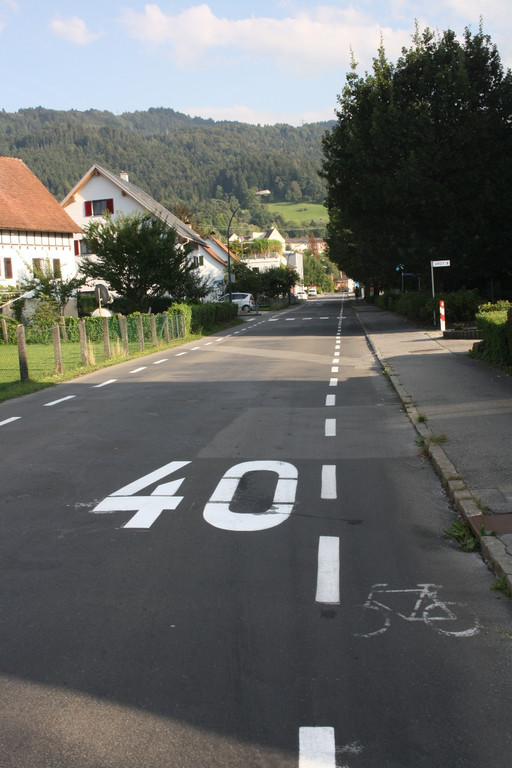 Stra__enmarkierungen ERNEUERUNG 30-08-2016 _17_.JPG