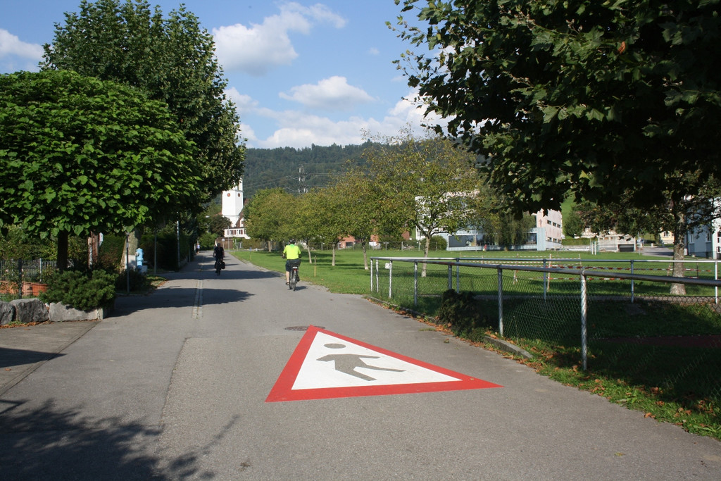 Stra__enmarkierungen ERNEUERUNG 30-08-2016 _22_.JPG