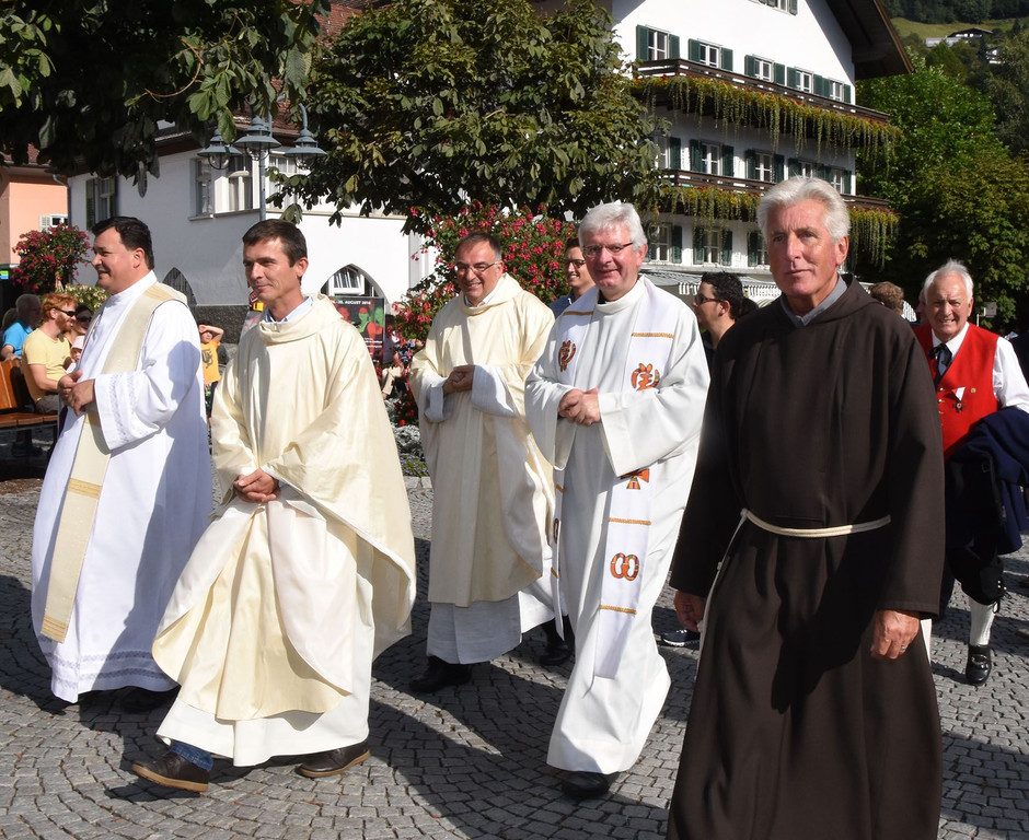 c_Scopoli_Pfarreinzug_Schruns_7244.jpg