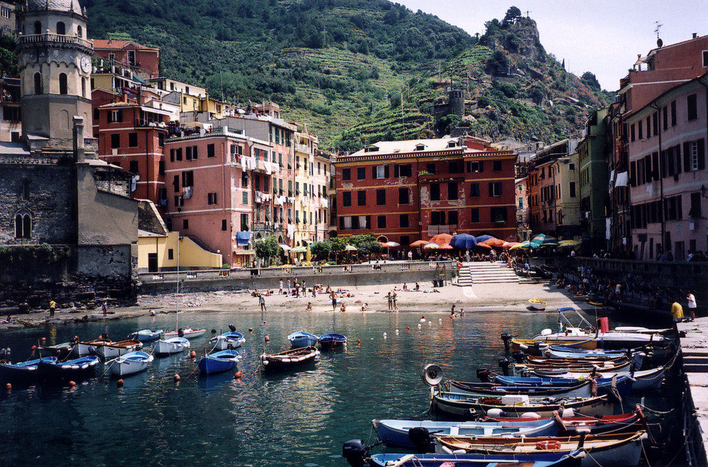 Vernazza0602_Hafen.jpg