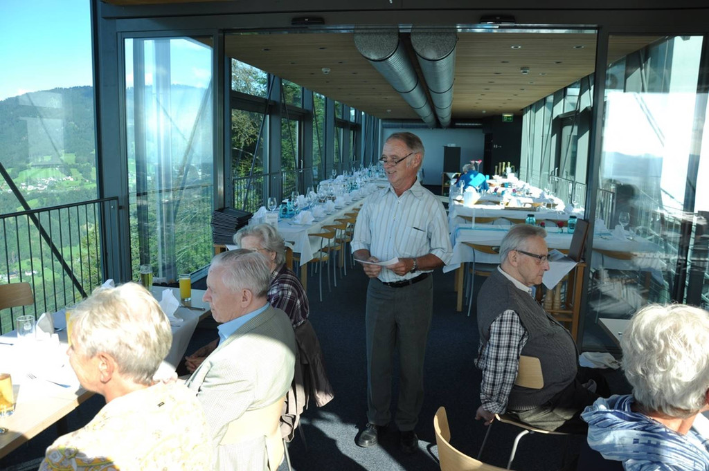 Laudatio von Hans.jpg