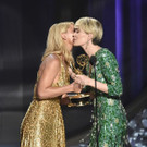 2016_Primetime_Emmy_Awards_-_Show_2.jpg