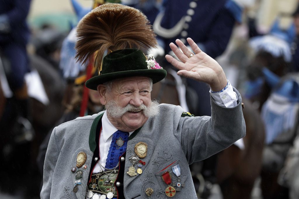 APTOPIX_Germany_Oktoberfest.jpg