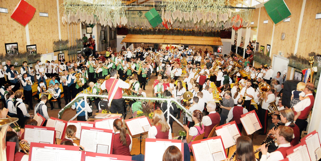 Musikfest Gai__au Gesamtchor 192.jpg