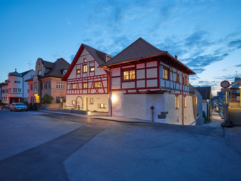 Foto Kolpingplatz und Pfarrhaus2_png.jpg