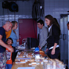Kaffee und Kuchen - gebacken von den Familien der Ehrenamtlichen_.JPG