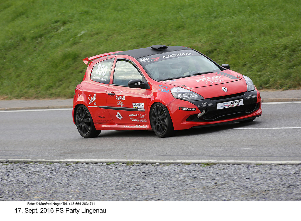 Johanna Amann_Dornbirn_Renault Clio Cup.jpg