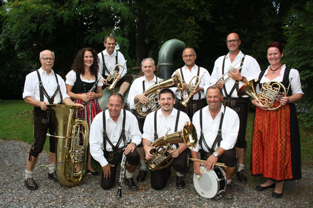 Bierblosn Lochau Ensemble NEU August 2016 _1_.JPG