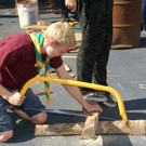 Holz s__gen f__r den Ofen.JPG