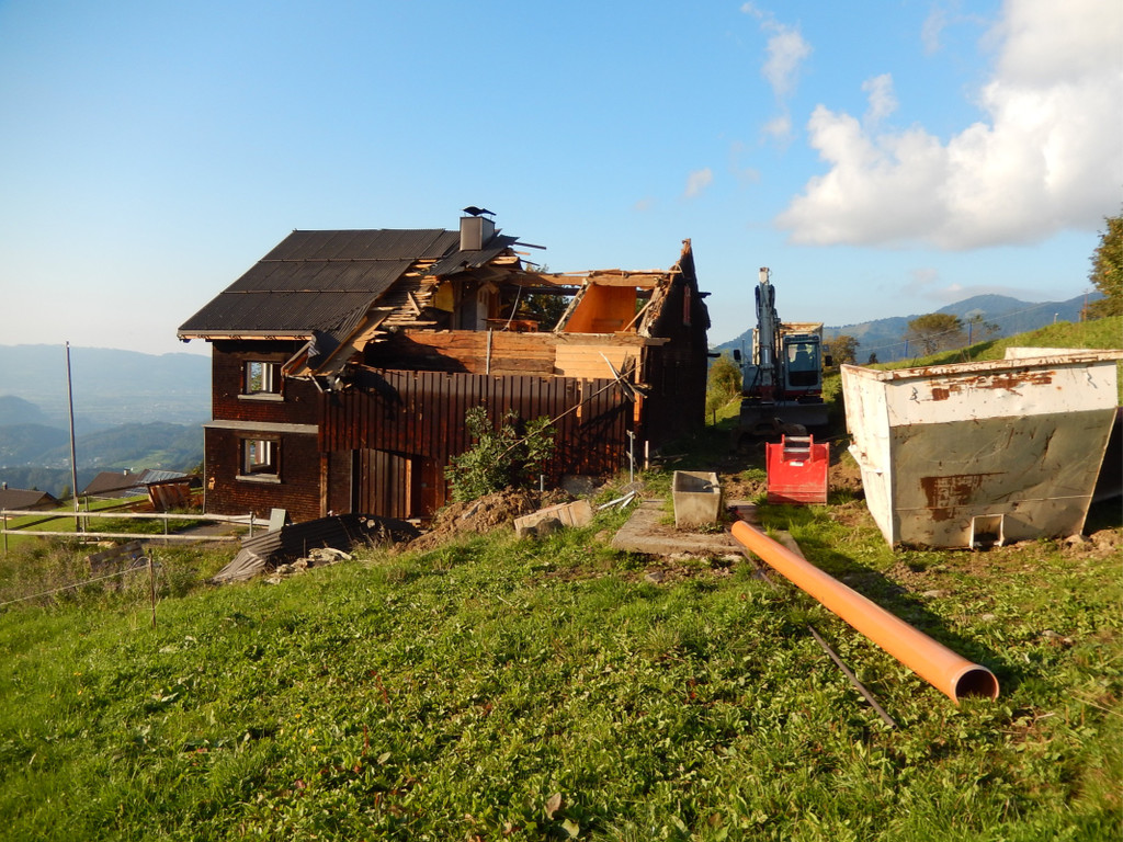 KOE_Haus Ratti Abgerissen 8.jpg