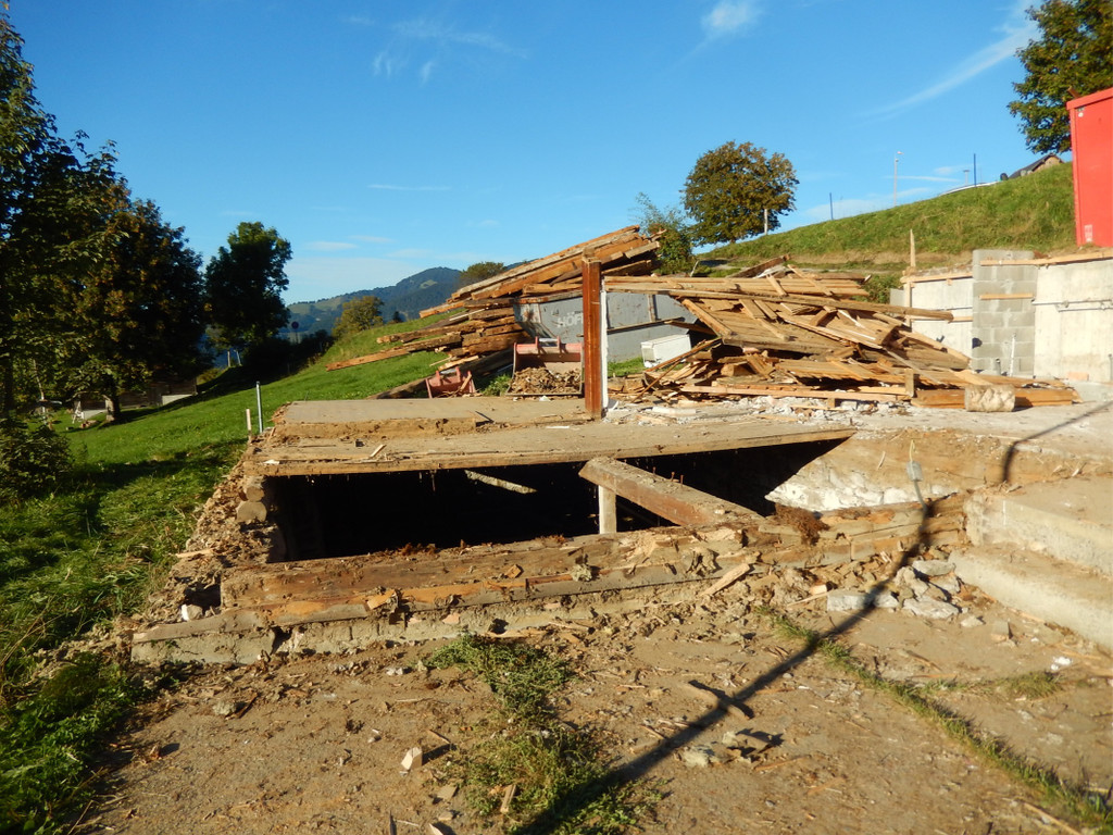 KOE_Haus Ratti Abgerissen 12.jpg
