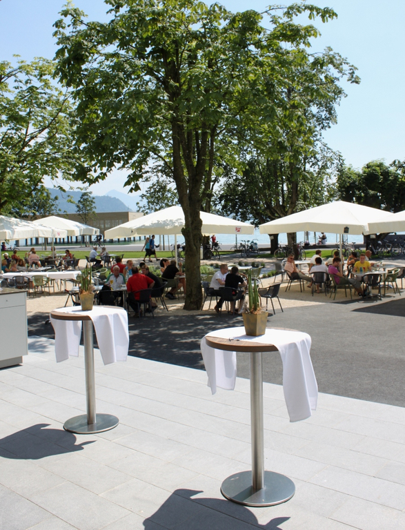 Seehotel Gastgarten Kaiserstrand _3__jpg-1277663778