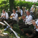 Frueschoppen Reiner mit Bierblosn 2010 _1__jpg-1277664862