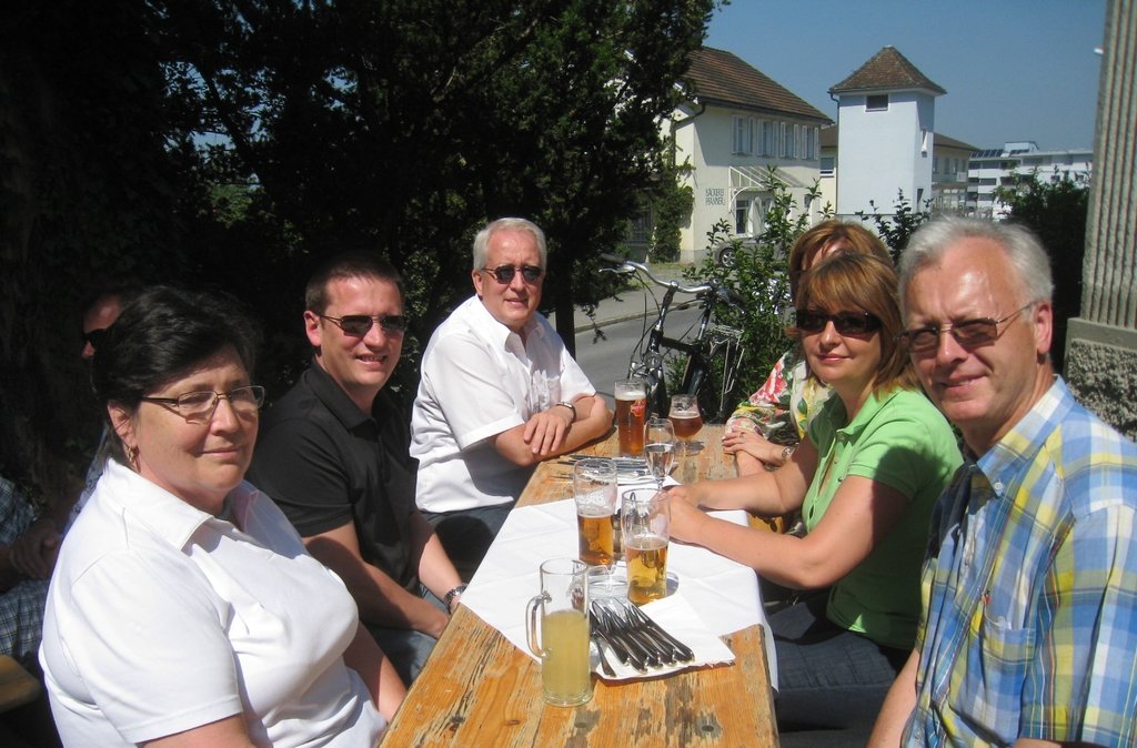 Frueschoppen Reiner mit Bierblosn 2010 _30__jpg-1277665251