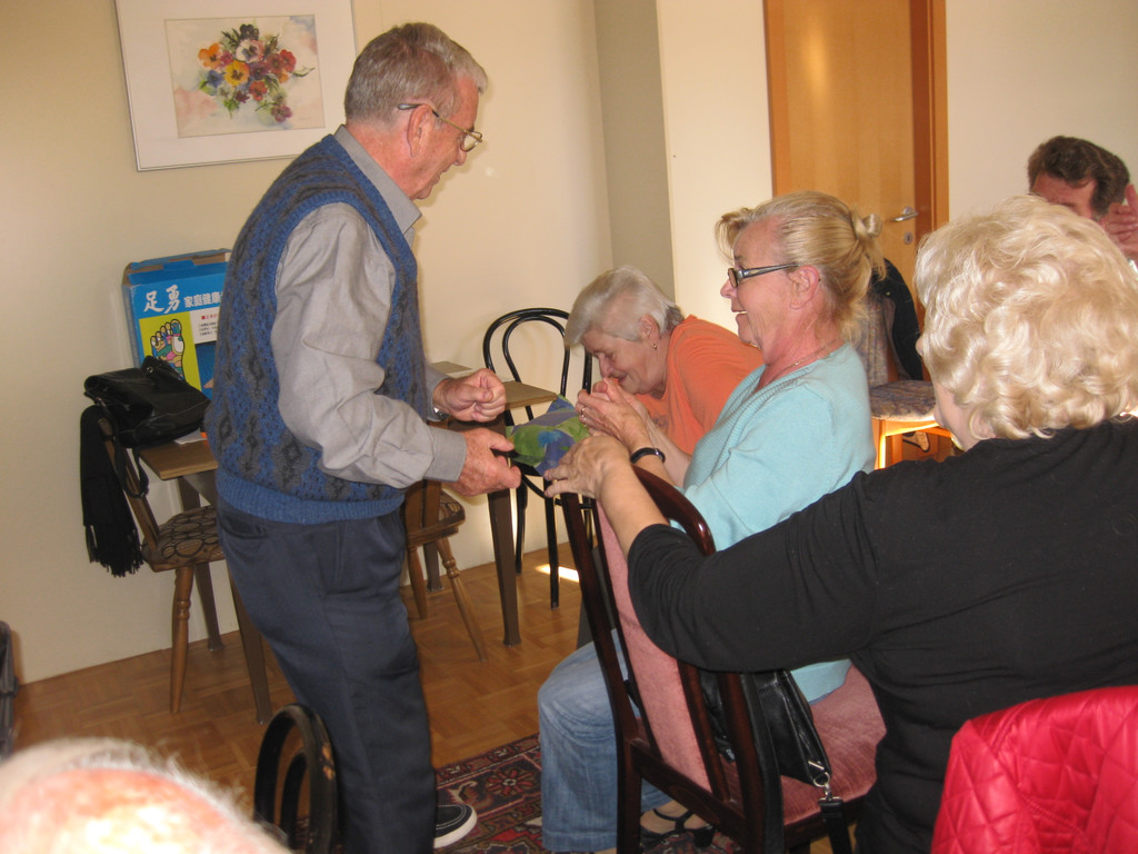 Vortrag im Club 50_ Lustenau   __ber Fu__reflex -zonen _   _ _31_.JPG