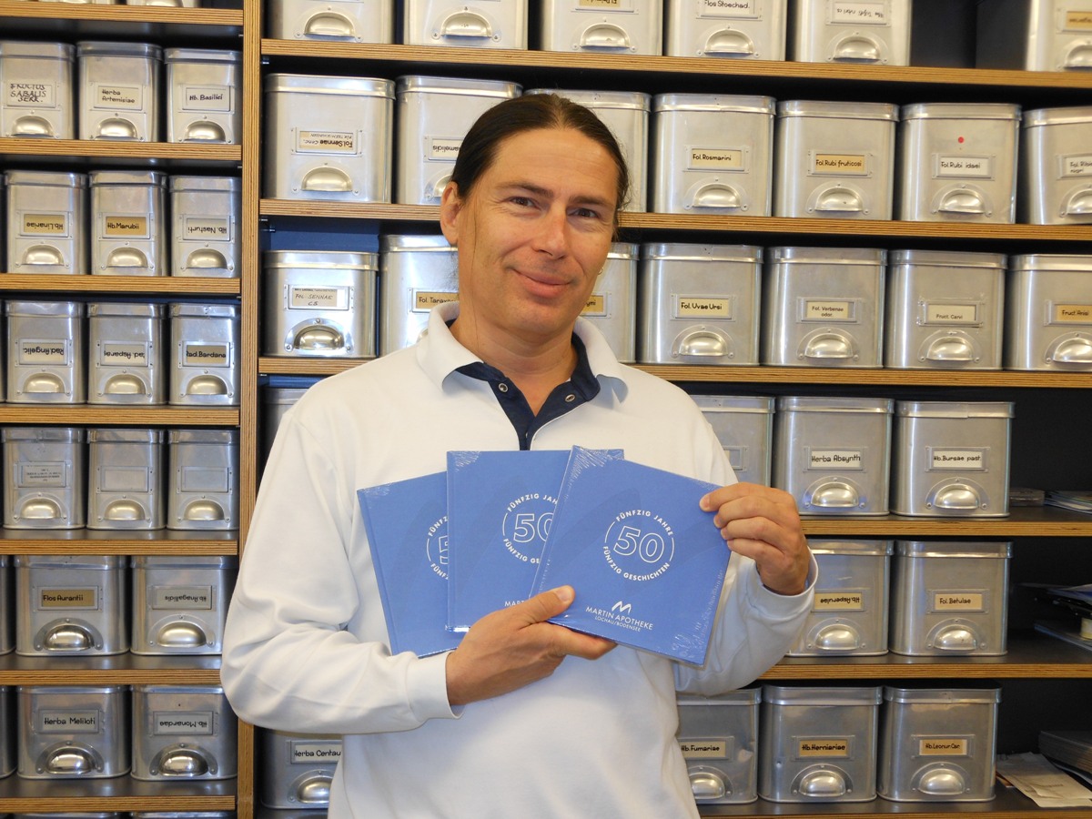 Apotheke Fotos Jubil__um _3_.jpg