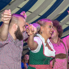 Rosa Wiener Wiesn - Fruehschoppen - 08_10_2015 _166 von 206_.JPG