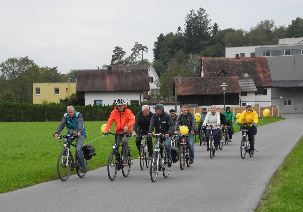 Z Fahr Rad Abschluss Presiverlosung _1_.JPG
