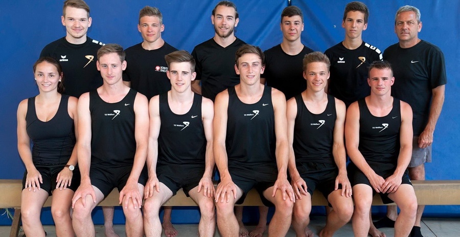 Herren Team.jpg