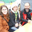 Antonia_ Fabienne und G__nter B__sch_ auch die Flurreiniger trafen sich bei der Viehausstellung.JPG