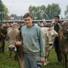 Julian mit Laticia vom Riedmann Hof.JPG