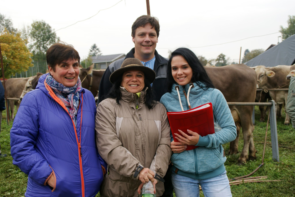 v_li_ Herta_ Marina_ Mike_ Enedina.JPG