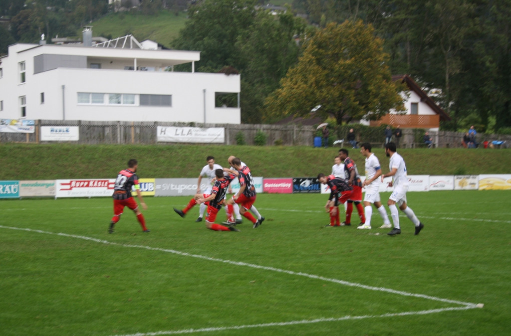 Fu__ball SVL gegen Schwarzach 08-10-2016 _7_.JPG
