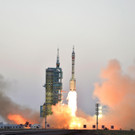Start der chinesischen Shenzhou Rakete _2_.jpg