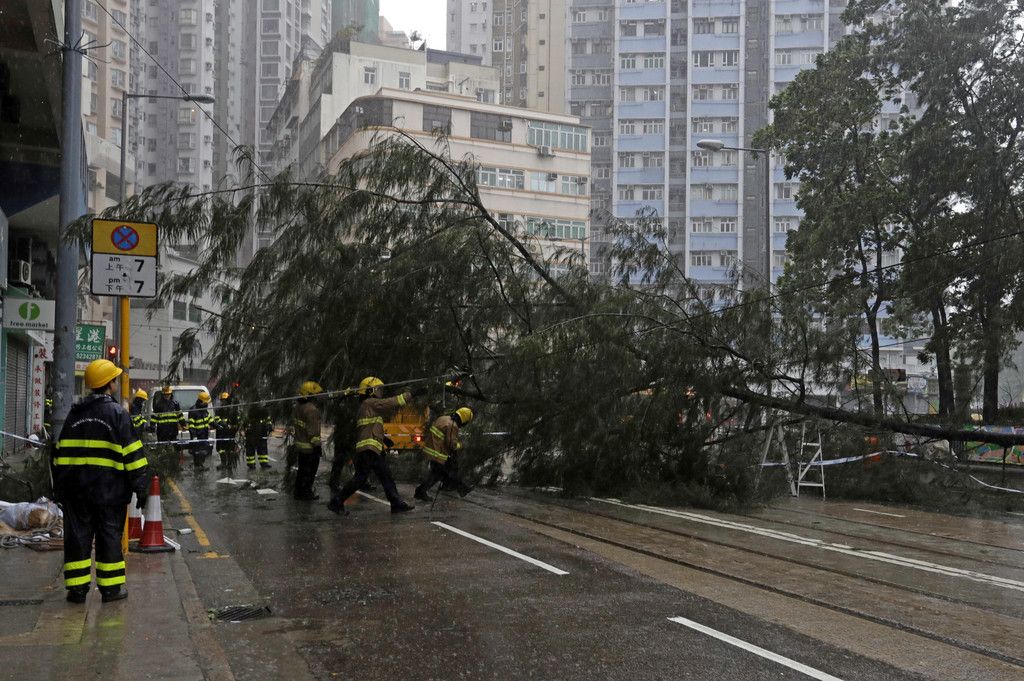 Hong_Kong_Asia_Typhoon.jpg