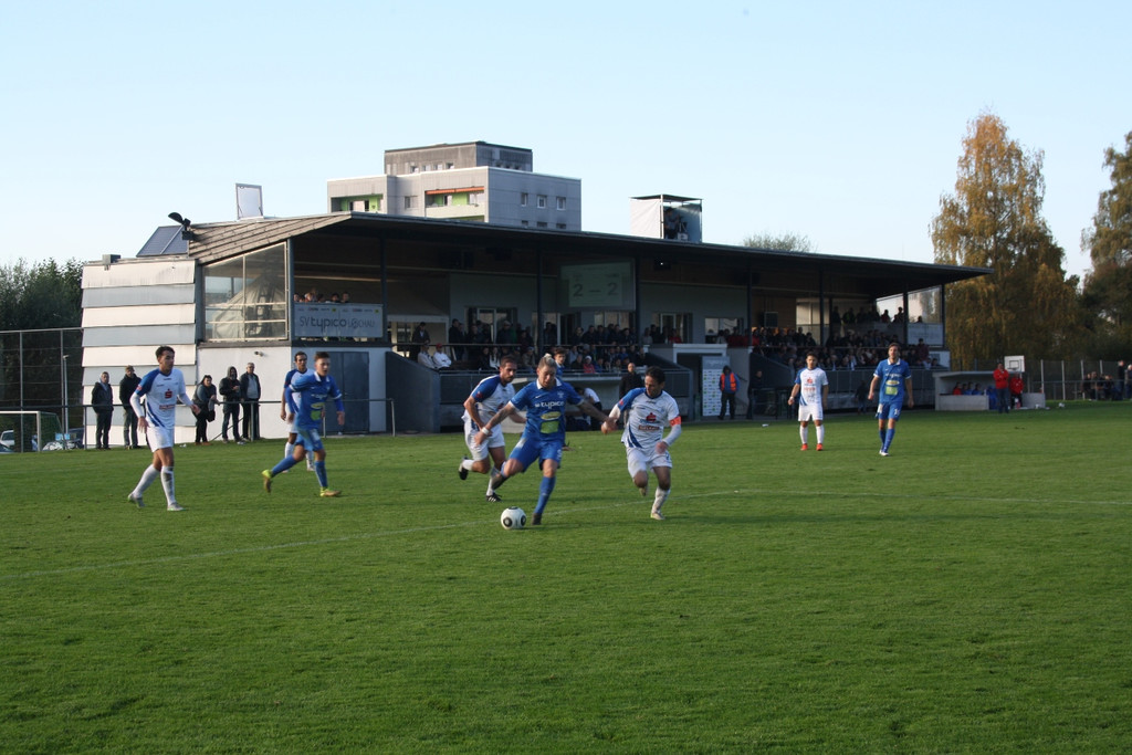 Fu__ball SVL gegen Feldkirch SIEG 22-10-2016 _15_.JPG