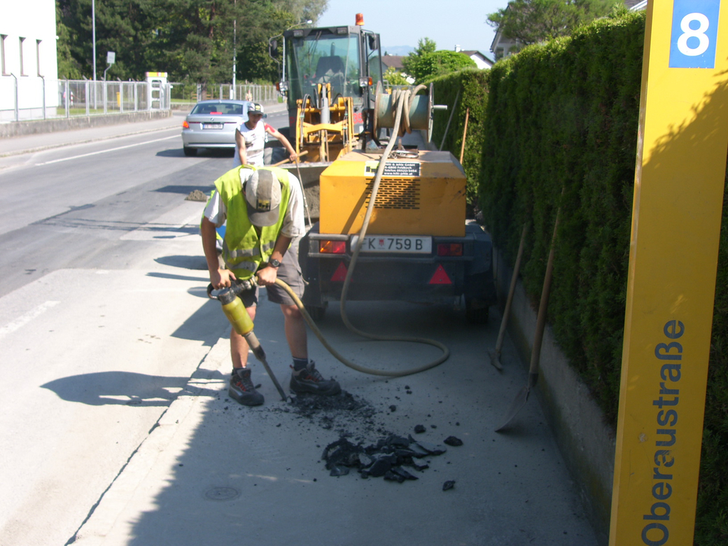 SH100755_JPG-1277727384