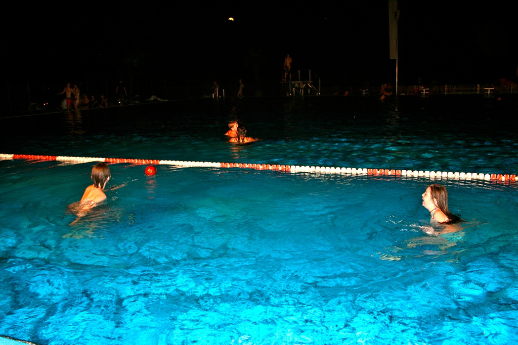 BK_vollmondschwimmen 3_jpg-1277727645