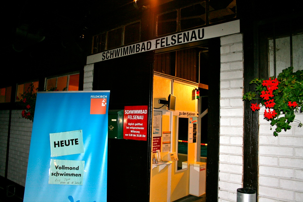 BK_vollmondschwimmen_jpg-1277727687