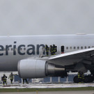 Chicago: Flugzeug fängt Feuer