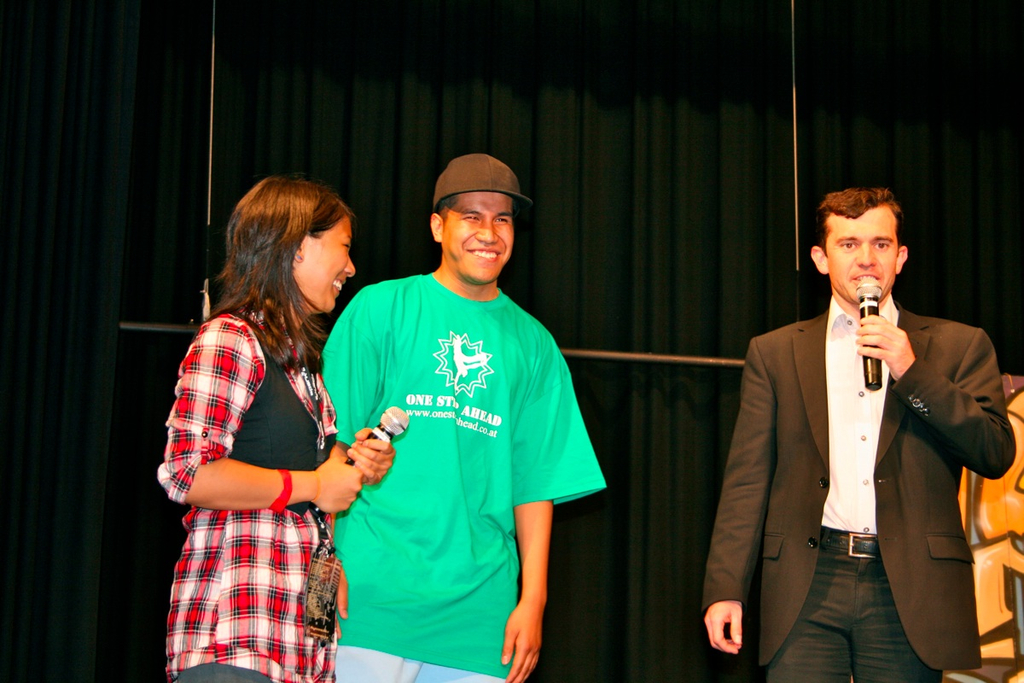 BK_OSA1J 32_jpg-1277733790