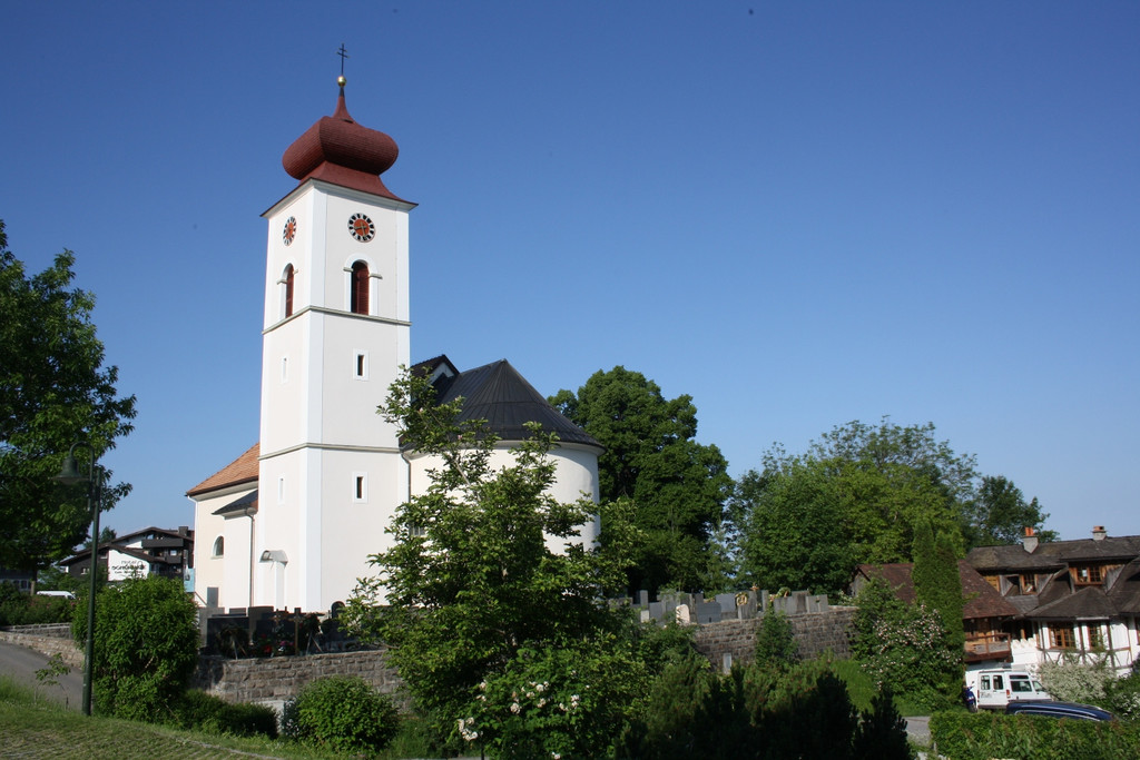 Eichenberg Kirche Sanierung Symbolfoto _1_.JPG