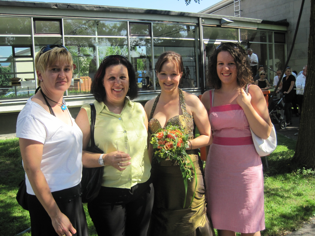 IMG_3208_JPG-1277737232
