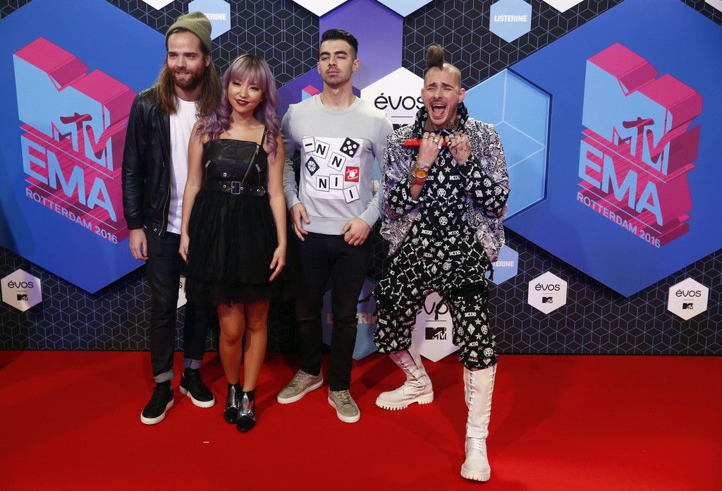 Netherlands_MTV_EMA_2016_Arrivals_1.jpg