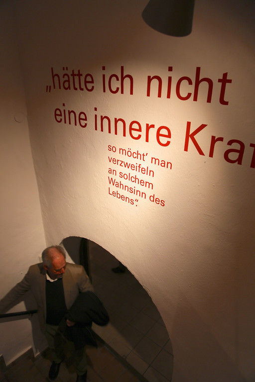 KOE_Eroeffnung Cartl Lampert Archiv 7.jpg