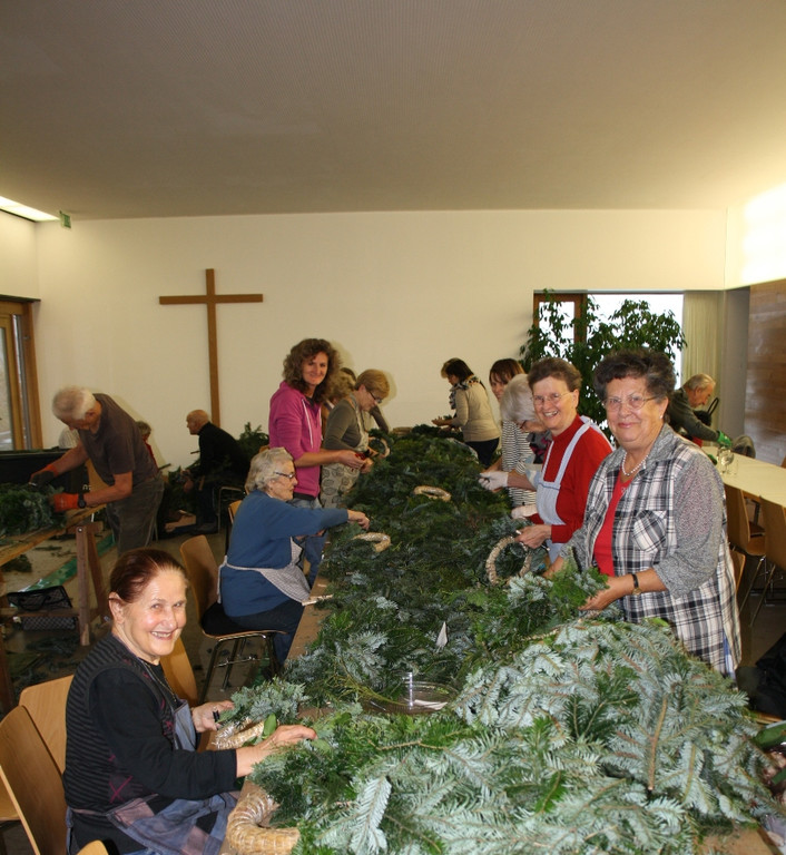 Lochau Adventkranzwoche Missionskreis TERMIN 2016 _13_.JPG