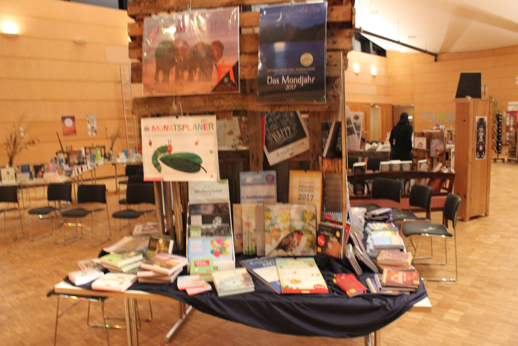 2016_Buchausstellung_030.JPG