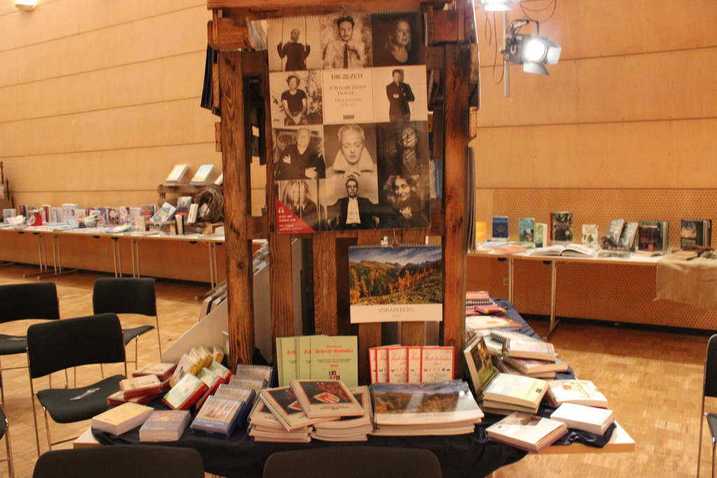 2016_Buchausstellung_031.JPG