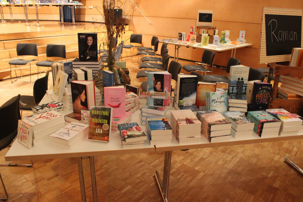 2016_Buchausstellung_034.JPG