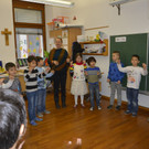 Unterricht zum Anschauen in der Volksschule 