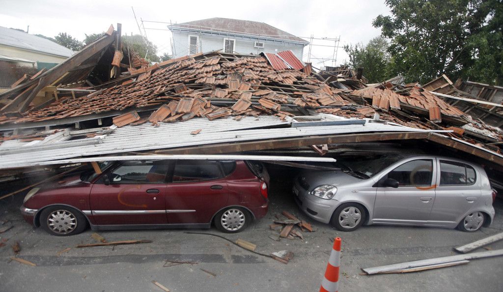 New_Zealand_Earthquake_2011_Comparison.jpg