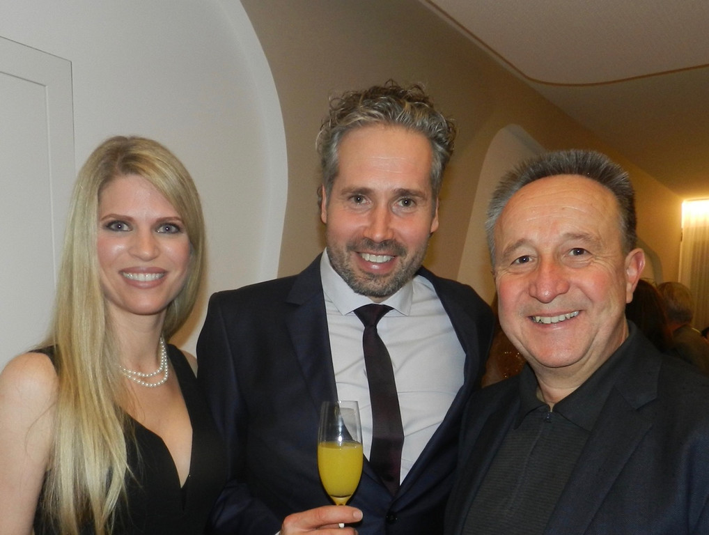 Dr_ Silvia und Dr_ Thorsten Eismann mit Dr_ G_ Rederer.jpeg