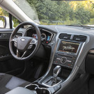 5 Ford Mondeo Hybrid Cockpit.jpg