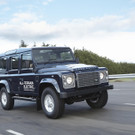 13 E-Defender Fahrt.jpg